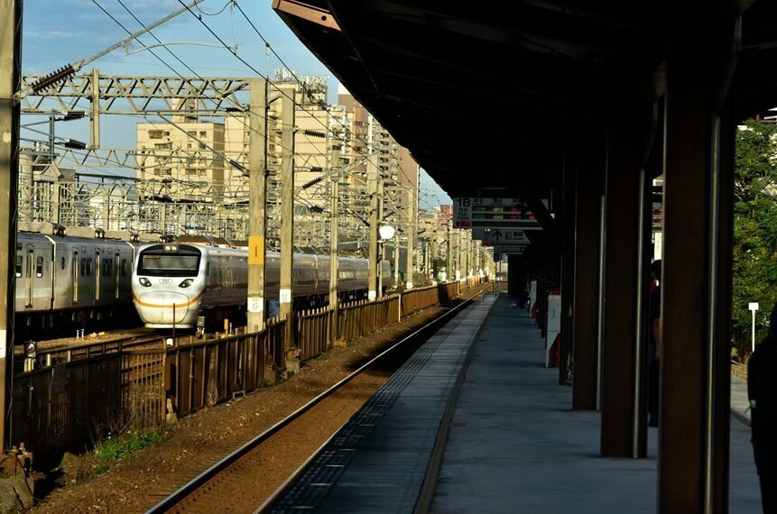 innovative online hub cloud network